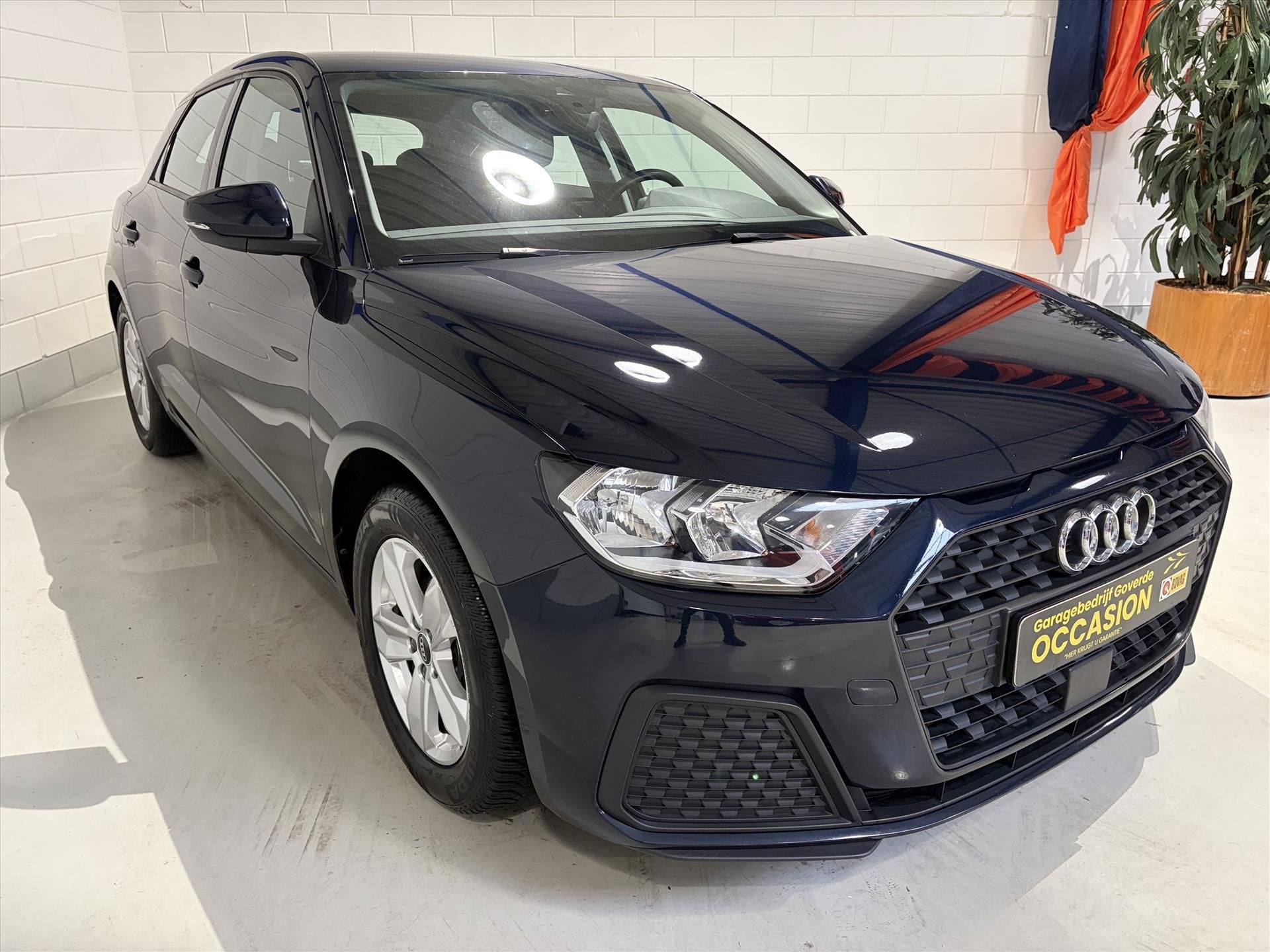 Audi A1 Sportback 25 TFSI 95pk S tronic AUT 5drs, Airco, Car, Auto's, 95 pk, Blauw, Bedrijf, 1100 kg