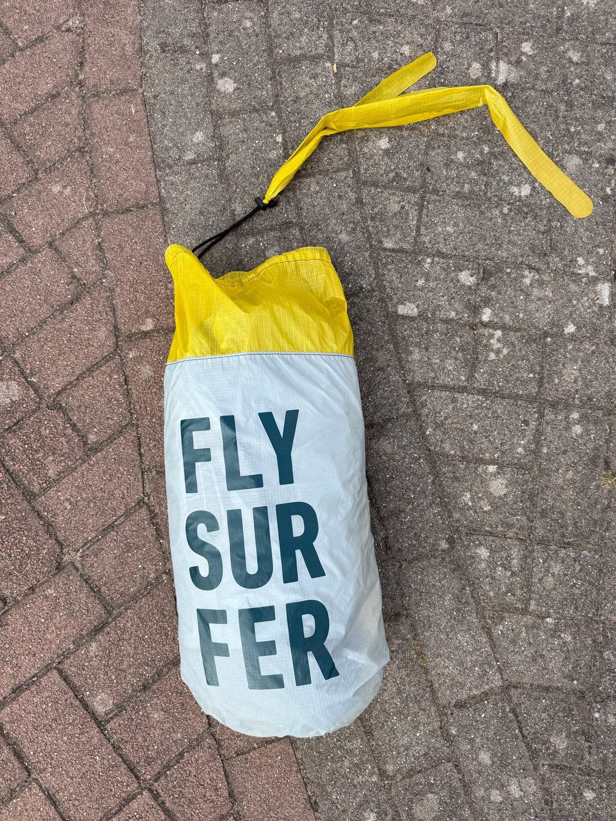 Flysurfer Peak 6 Kitesurf Kite - Zo goed als nieuw, Ophalen, Geen board, Kite, 6 m²