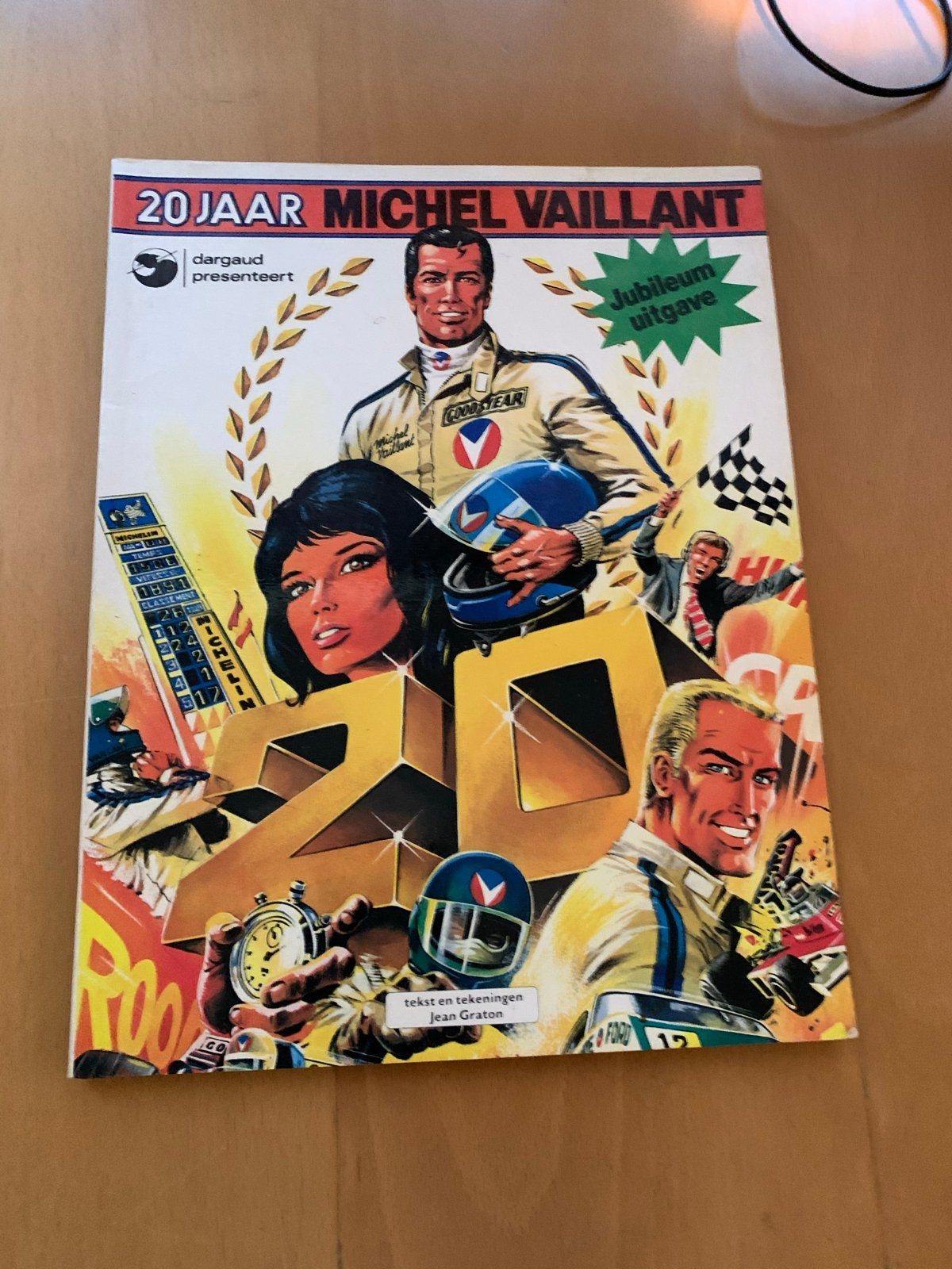 Michel Vaillant - 20 Jaar Jubileumuitgave, Eén stripboek, Ophalen of Verzenden, Gelezen