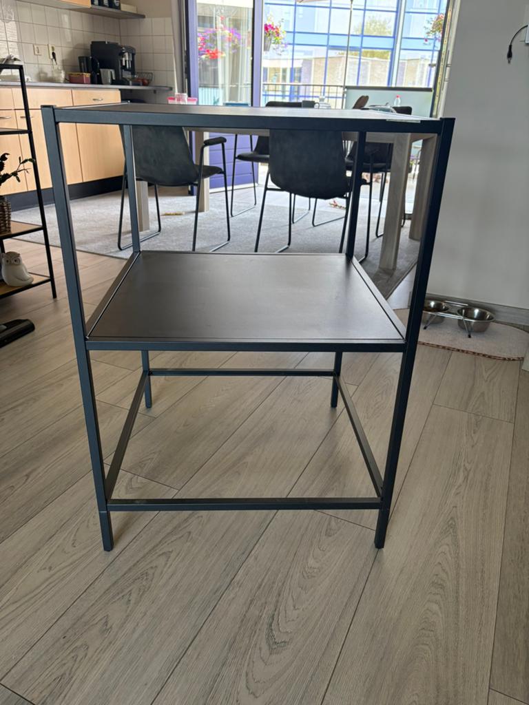 Onderkast/stellingskast Ikea, Ophalen, Zo goed als nieuw