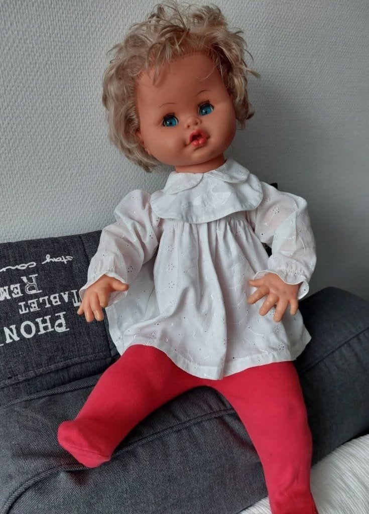 Bella pop van 75 cm., Ophalen, Zo goed als nieuw, Pop