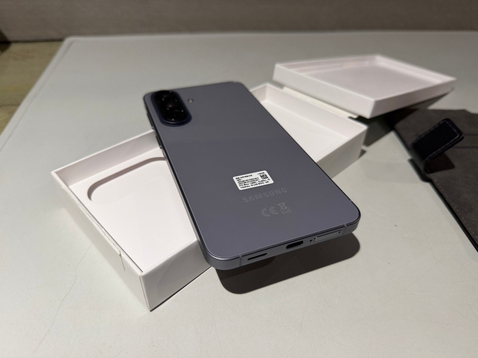 Samsung Galaxy A57 5G Enterprise Edition 17 cm (6.7") Dual, Ophalen of Verzenden, Zo goed als nieuw, Nvt, Nvt
