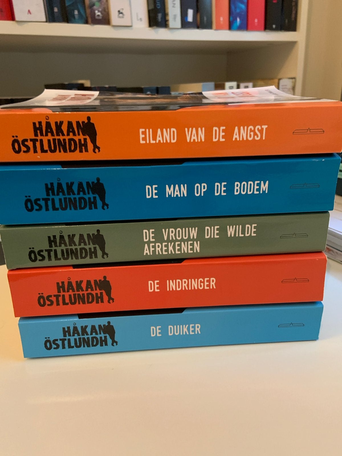 Håkan Östlundh - Complete Thriller Serie (5 boeken), Ophalen of Verzenden, Zo goed als nieuw, Europa overig