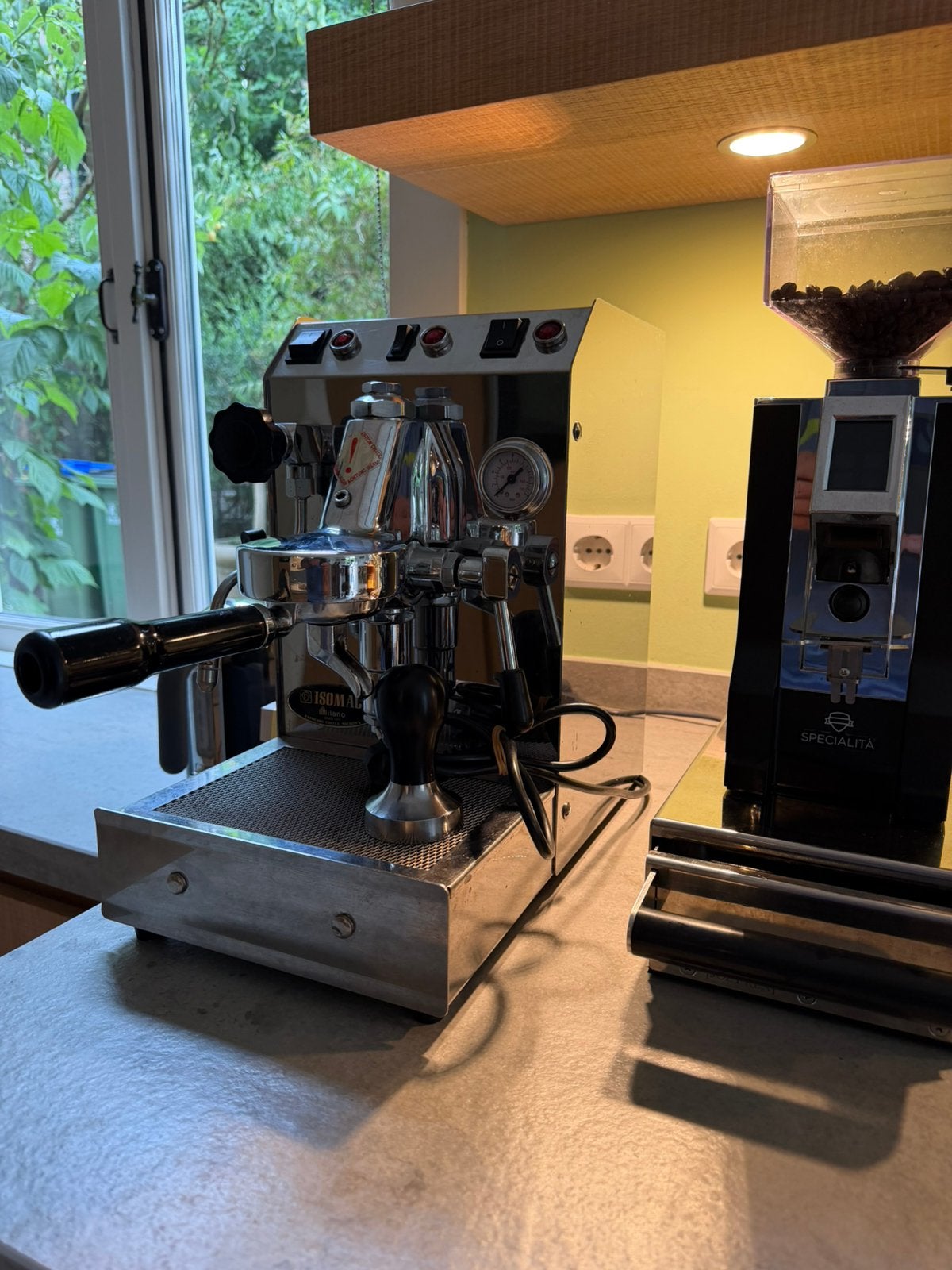 Isomac Millennium espressomachine + Eureka Mignon Specialità, Witgoed en Apparatuur, Koffiezetapparaten, Ophalen, Zo goed als nieuw