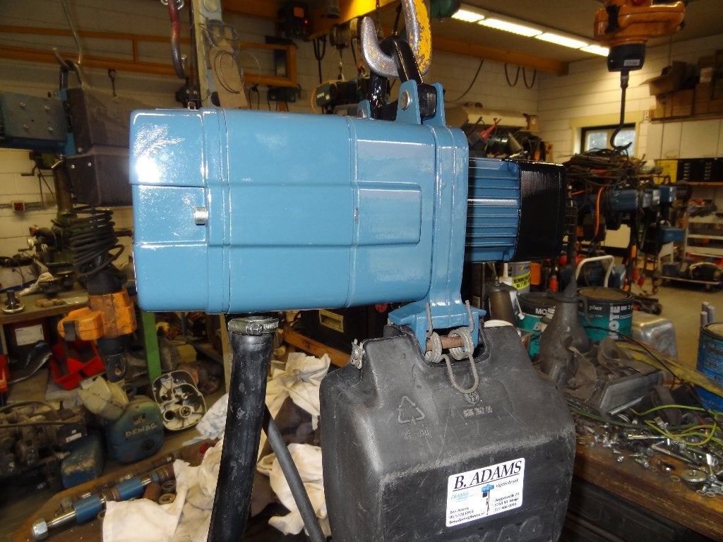 DEMAG ketting takel type DKUN 1 125/250 KG, Doe-het-zelf en Verbouw, Lieren en Takels, Ophalen, Zo goed als nieuw, Elektrisch