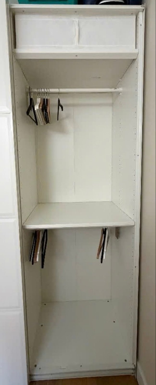 IKEA PAX Frame with two shelves and two closet rods, Ophalen, Met plank(en), Gebruikt, 200 cm of meer