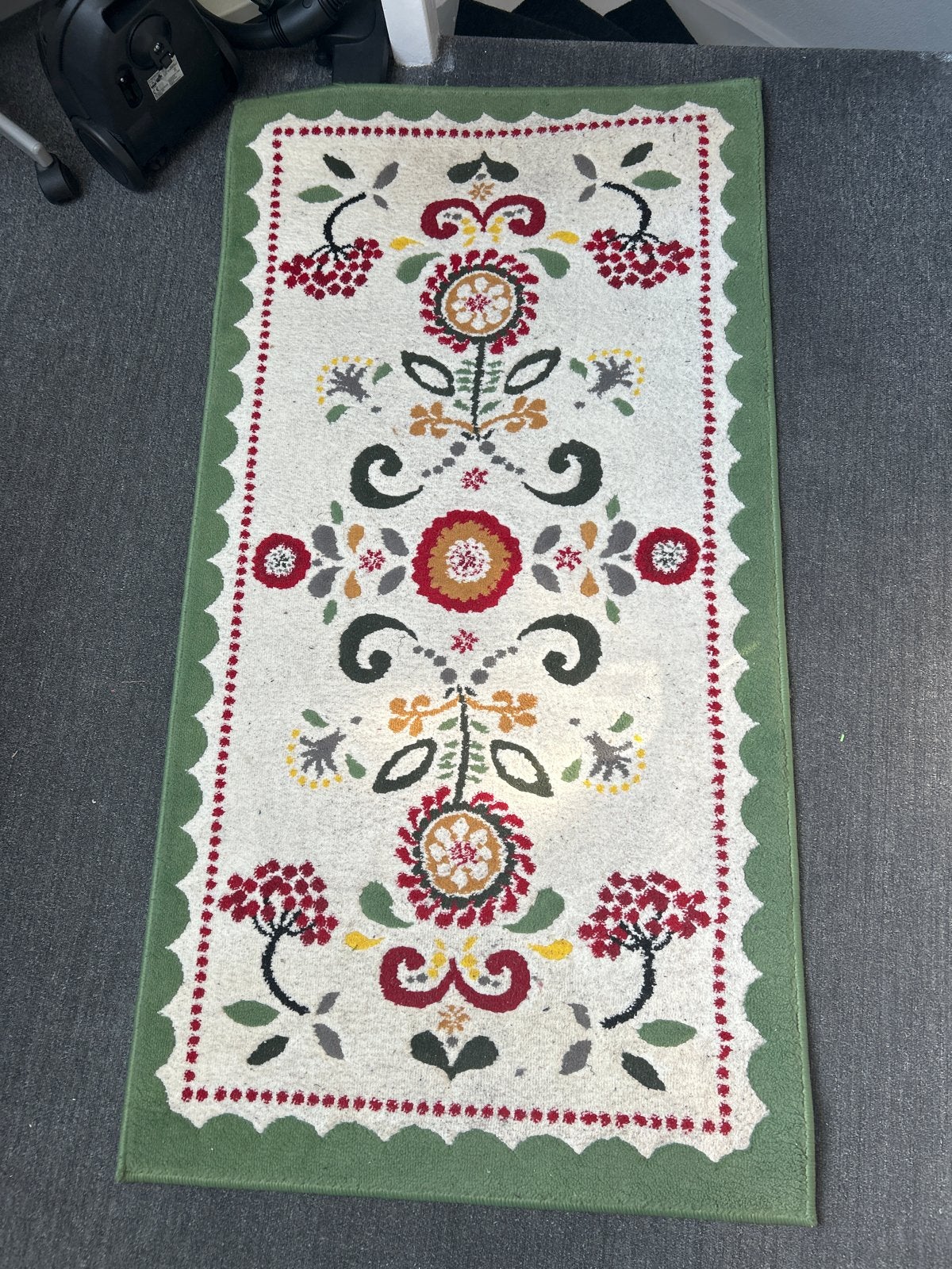 IKEA ÅKERKULLA Vloerkleed - Bloemenpatroon - Zo goed als nie, Ophalen, Gebruikt, 100 tot 150 cm, Wit