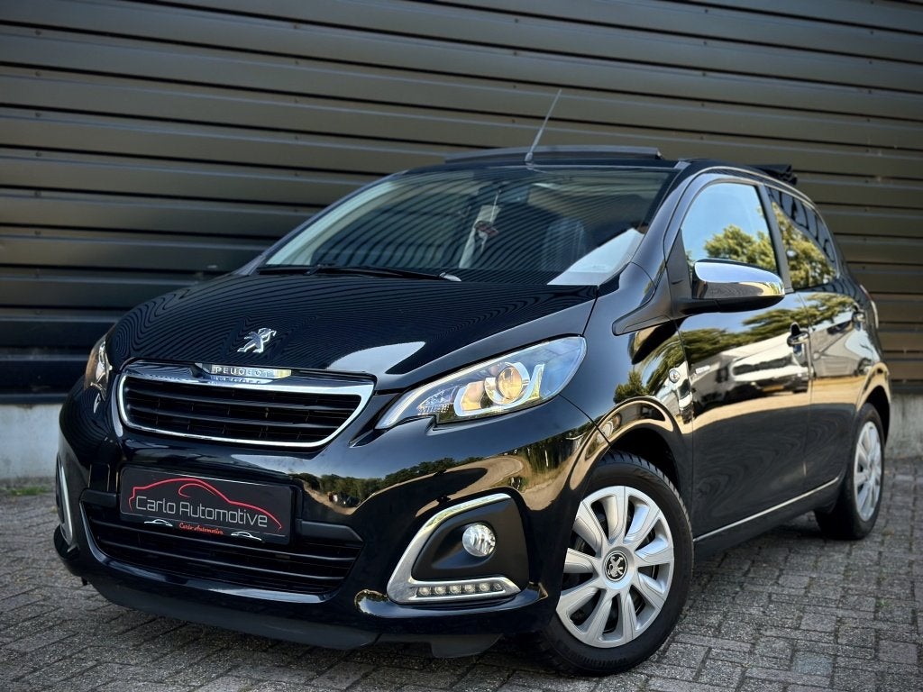 Peugeot 108 Top Style 5DEURS|CRUISE|AIRCO|CAMERA|STOELVERW|C, Gebruikt, Euro 6, 4 stoelen, Zwart
