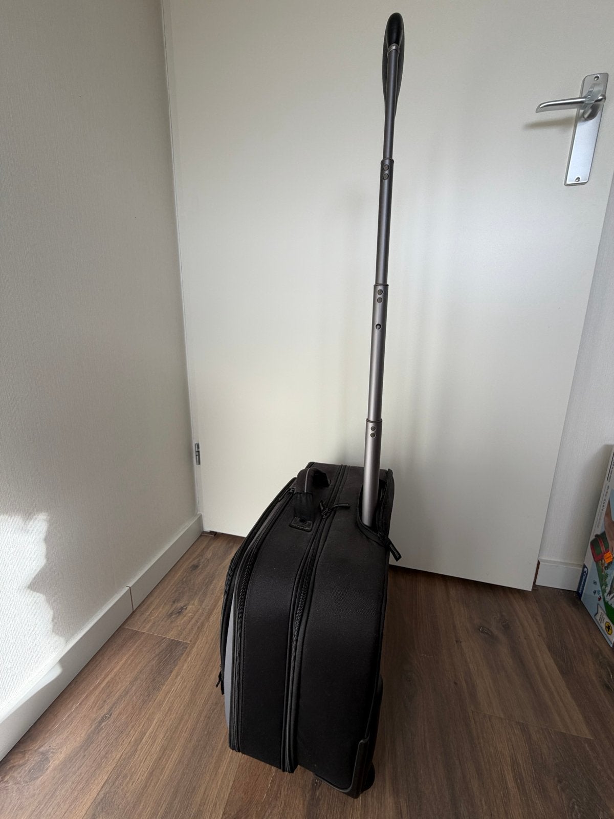 Case Logic Laptoptas op Wielen - Zwart/Grijs, Ophalen, 40 tot 60 cm, 20 tot 30 cm, Zwart