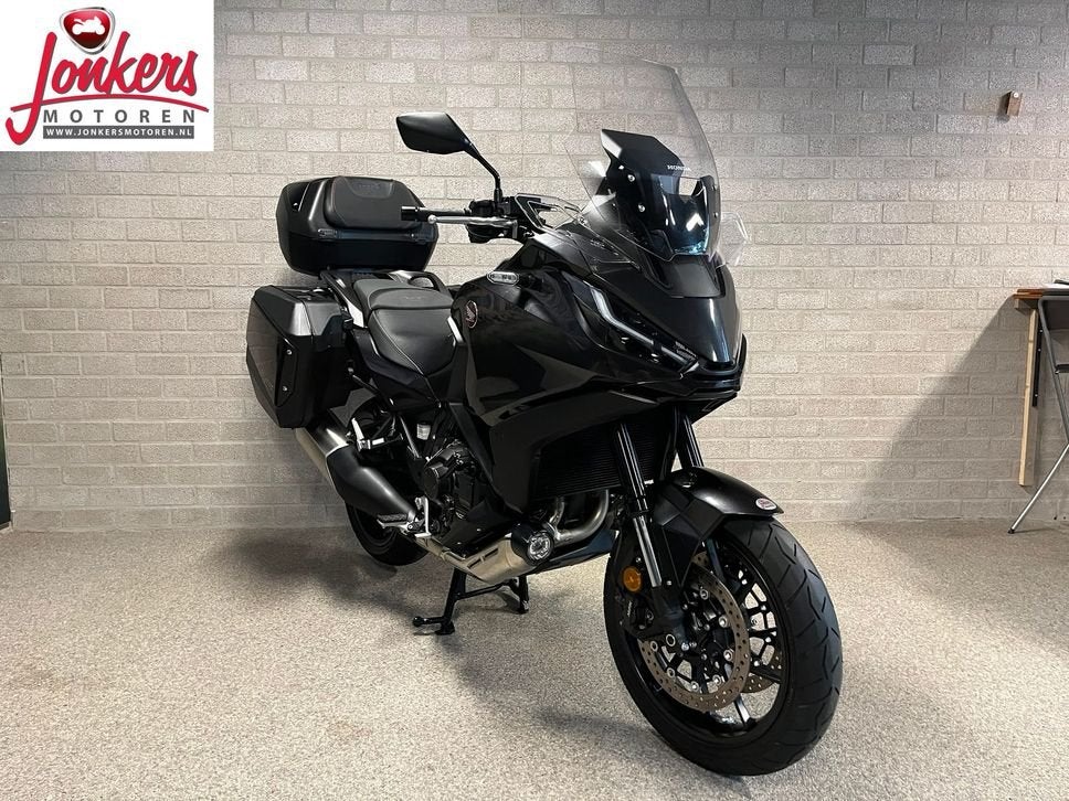 *VERKOCHT* HONDA NT 1100 DCT (bj 2023), HONDA, Motorrijbewijs A, Bedrijf, Onbekend