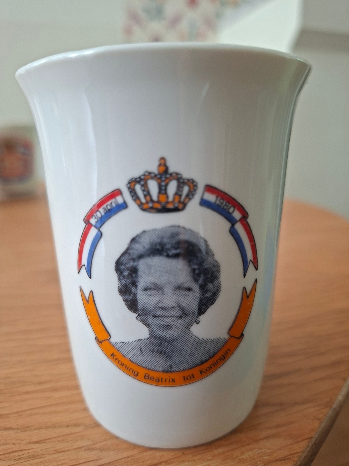 Vintage Beker Kroning Beatrix 1980 Royal Schwabap, Ophalen of Verzenden, Zo goed als nieuw, Servies