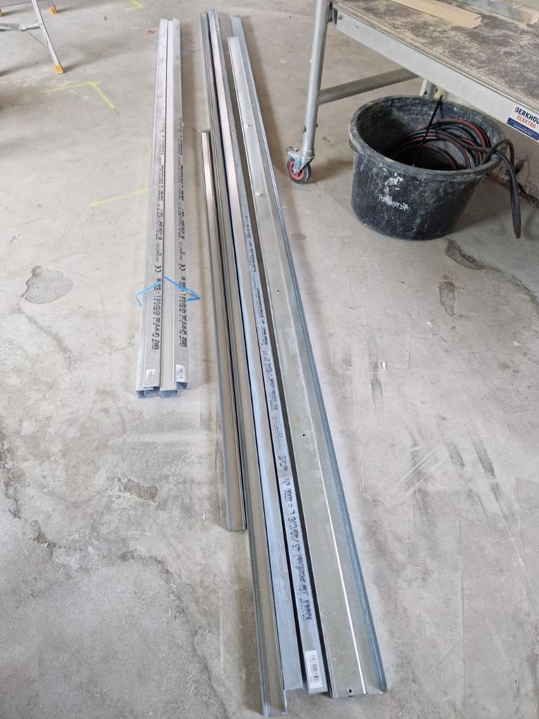 Metal stud 45 en 75, Doe-het-zelf en Verbouw, Metalen, Ophalen, Nieuw