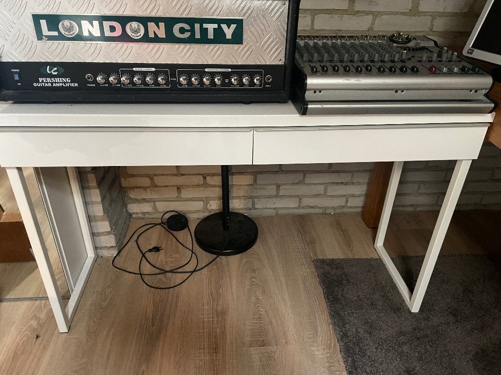 Make-Up tafel, Ophalen, Gebruikt, 100 tot 150 cm, Minder dan 100 cm