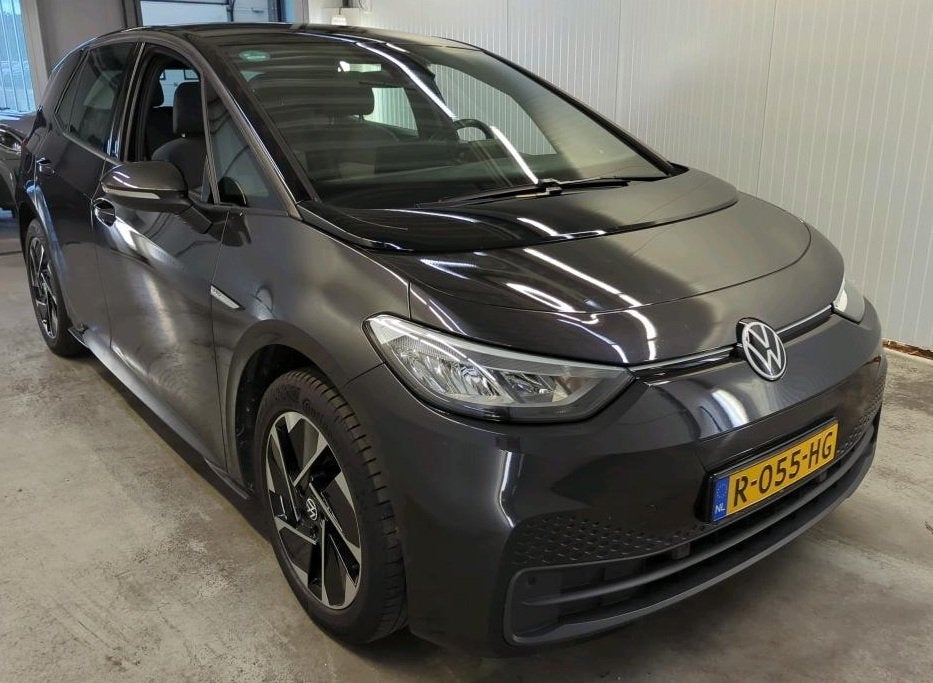 Volkswagen ID.3 Pro 58 kWh Stoelverwarming Stuurverwarming N, Auto's, Automaat, Gebruikt, Zwart, 1712 kg
