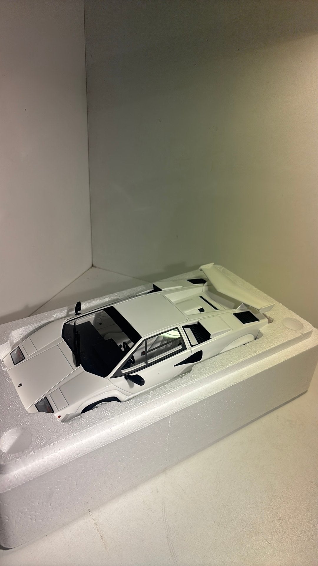 Lamborghini countach lp5000 quattrovalvole kyosho 1.18, Kyosho, Ophalen of Verzenden, A, A