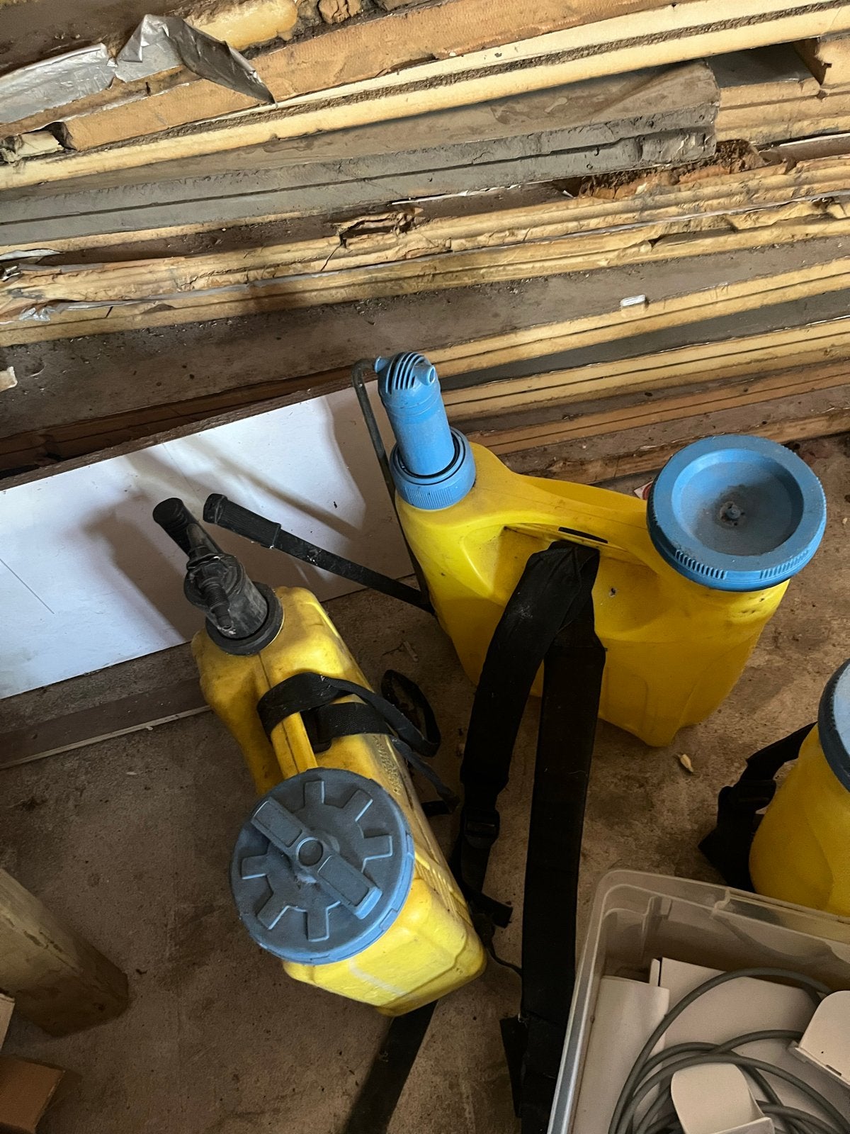 2x Gele drukspuit voor tuin of onkruidbestrijding, Ophalen, Gebruikt, Handsproeier