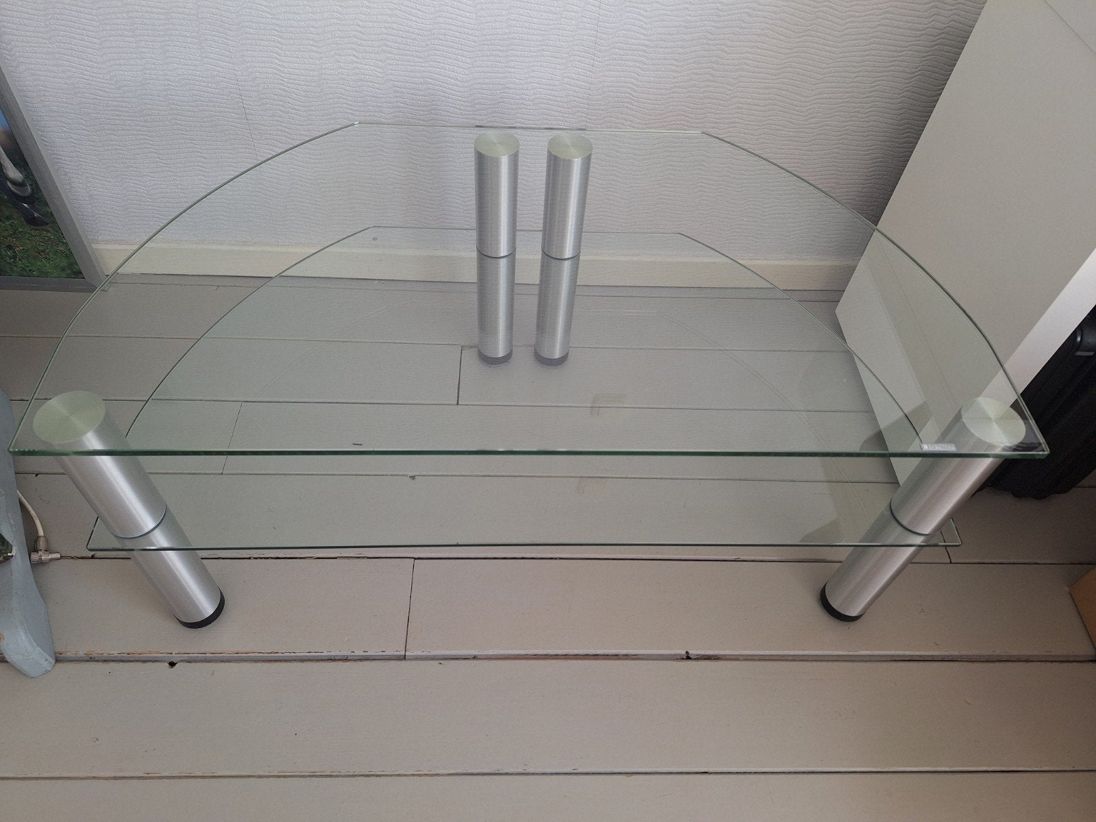 glazen tv tafel, Ophalen