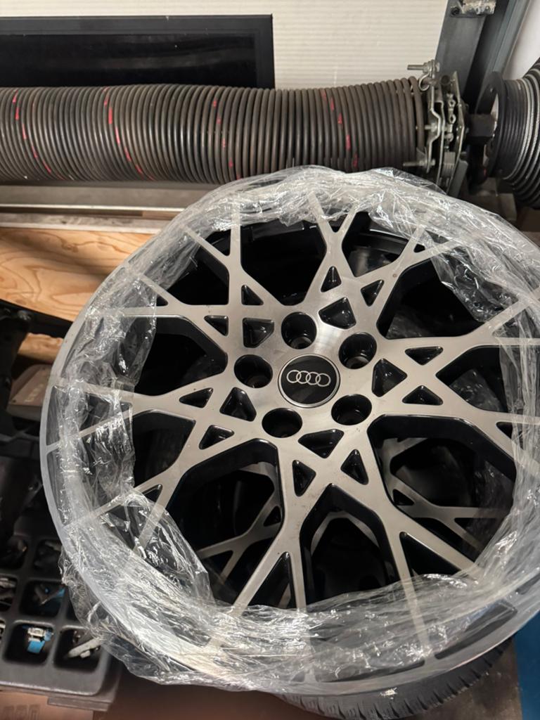 nieuw 2 RS 3 velgen, 19 inch, Velg(en), Nieuw, Ophalen of Verzenden