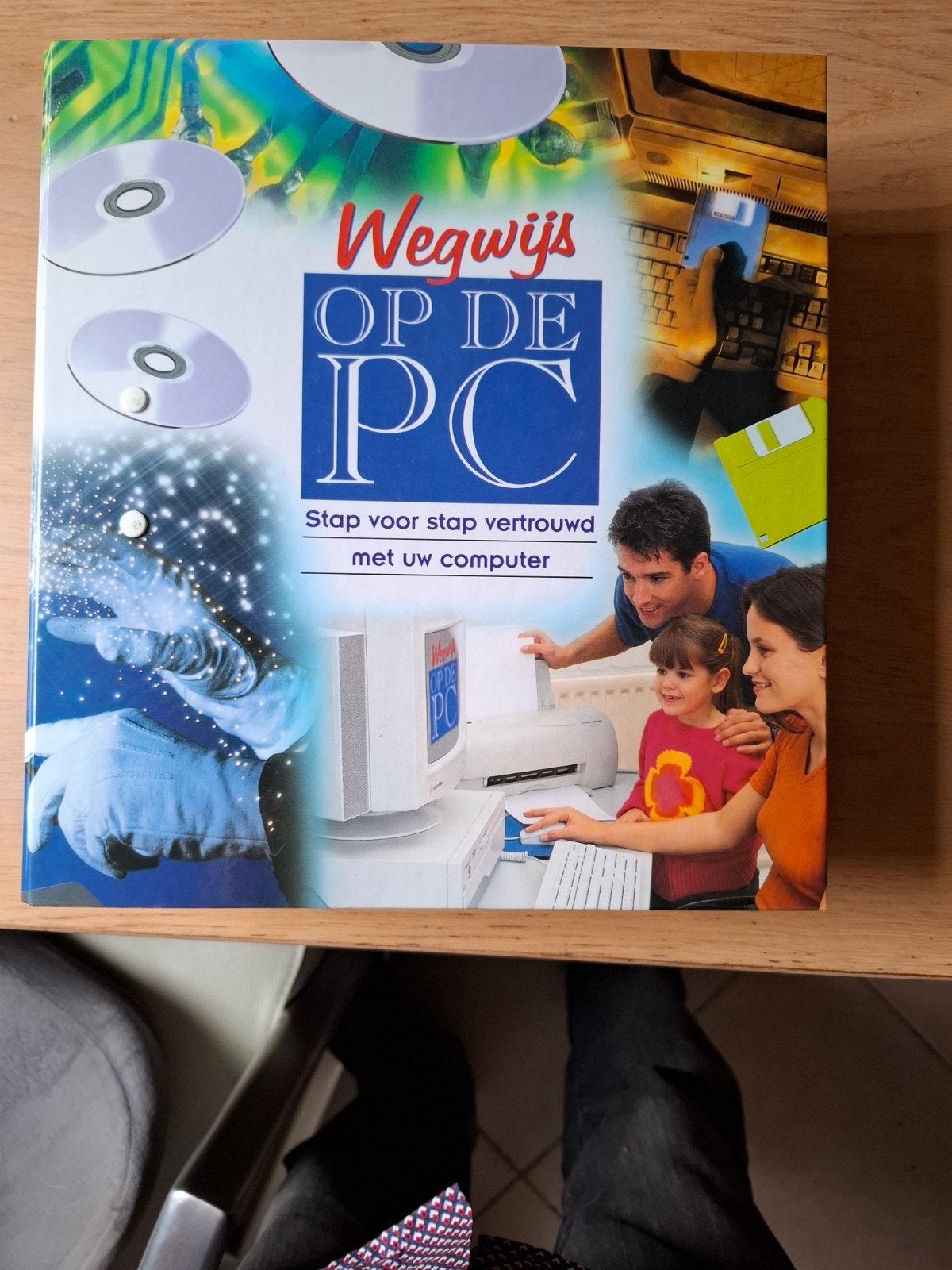 Wegwijs op de PC: Stap voor stap vertrouwd met uw computer, Ophalen of Verzenden, Gelezen, Overige onderwerpen, Onbekend