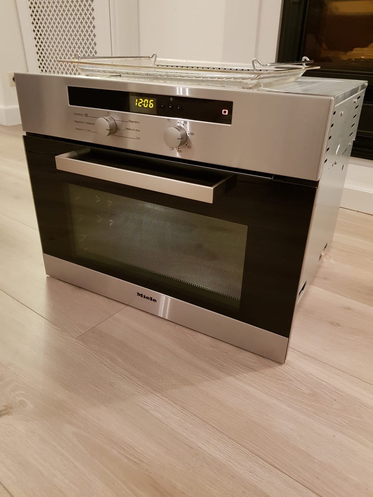 Miele combi magnetron, Witgoed en Apparatuur, Magnetrons, Gebruikt, Inbouw, Combimagnetron, 45 tot 60 cm, Crisp, Grill, Hete lucht