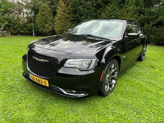 Chrysler 300C Sport Zwart, Auto's, Automaat, Dealer onderhouden, Achterwielaandrijving, Zwart