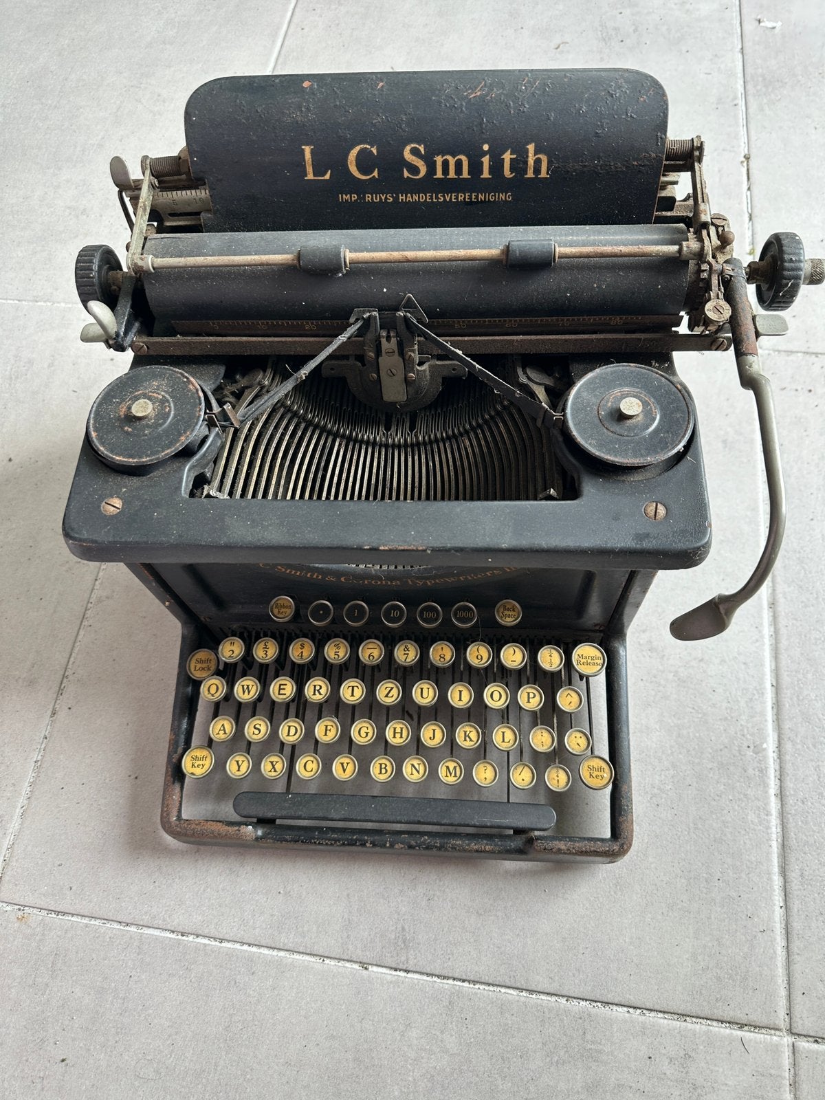 Hele oude typemachine, Diversen, Ophalen, Gebruikt