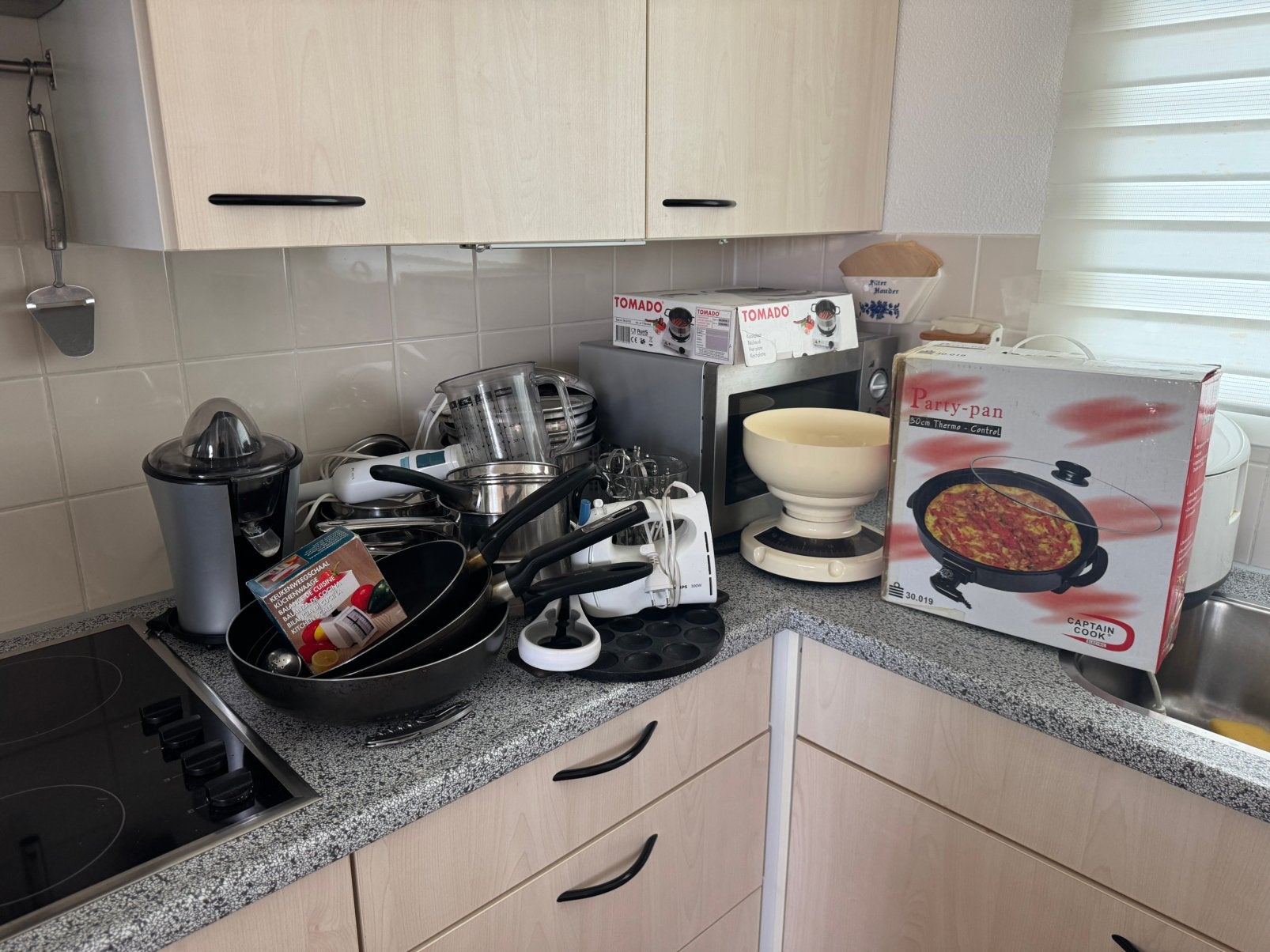 Keuken inrichting, Ophalen, Zo goed als nieuw
