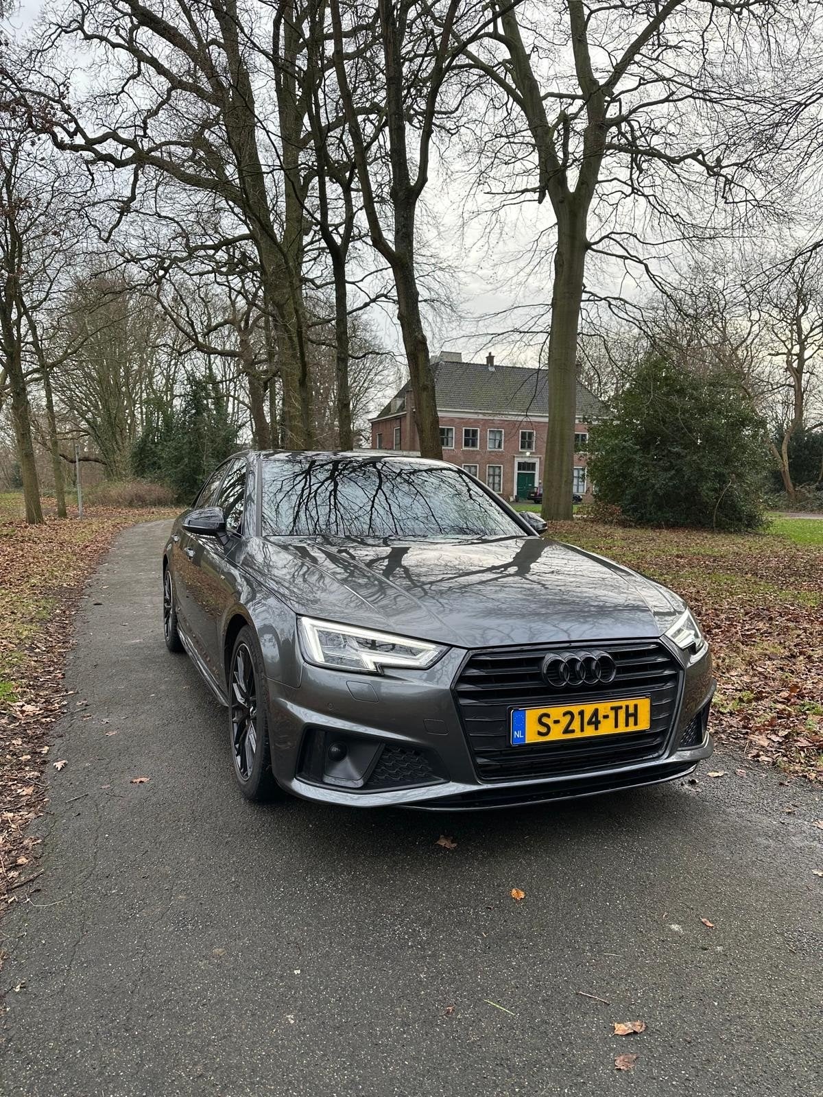 Audi A4 2019 Grijs 2.0 252 PK orgineel., Auto's, Audi, Particulier, A4, 4x4, ABS, Achteruitrijcamera, Adaptieve lichten, Airbags