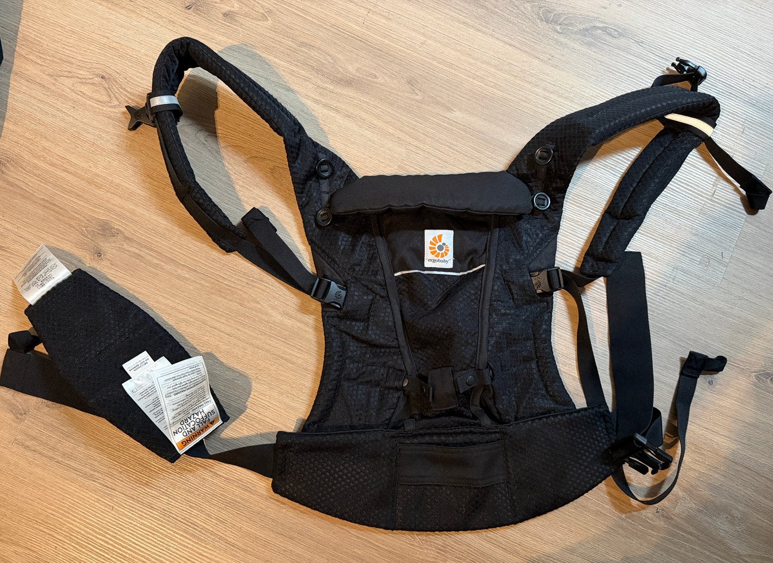 Draagzak ergobaby adapt soft black mesh, Ophalen of Verzenden, Zo goed als nieuw, Draagzak, Overige merken