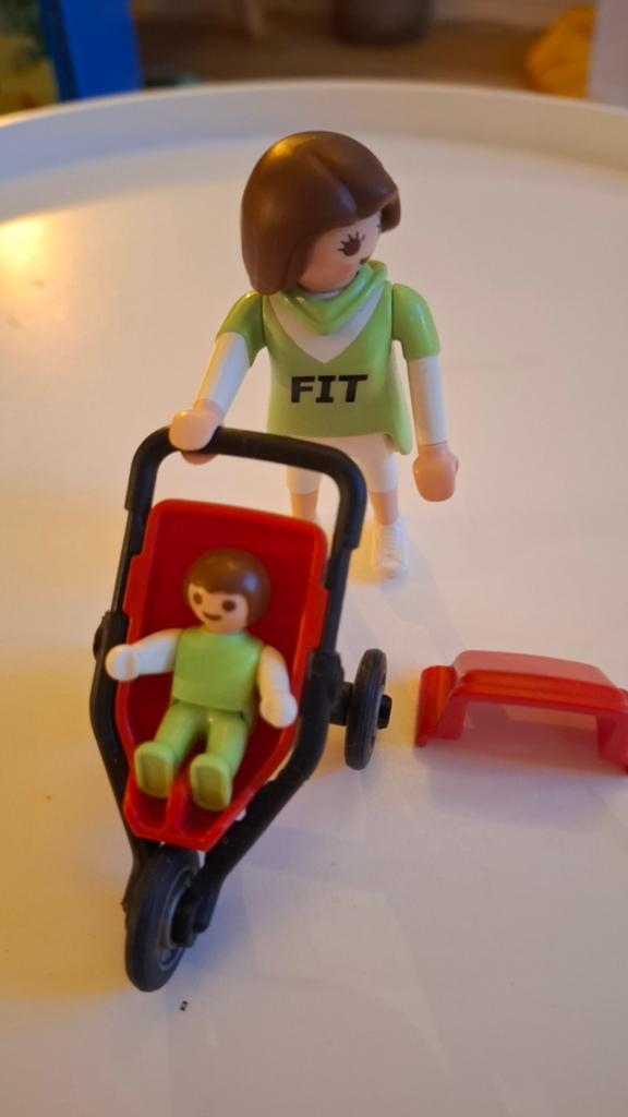 Playmobil Moeder met buggy (nummer 1) 4697, Ophalen of Verzenden, Gebruikt, Complete set
