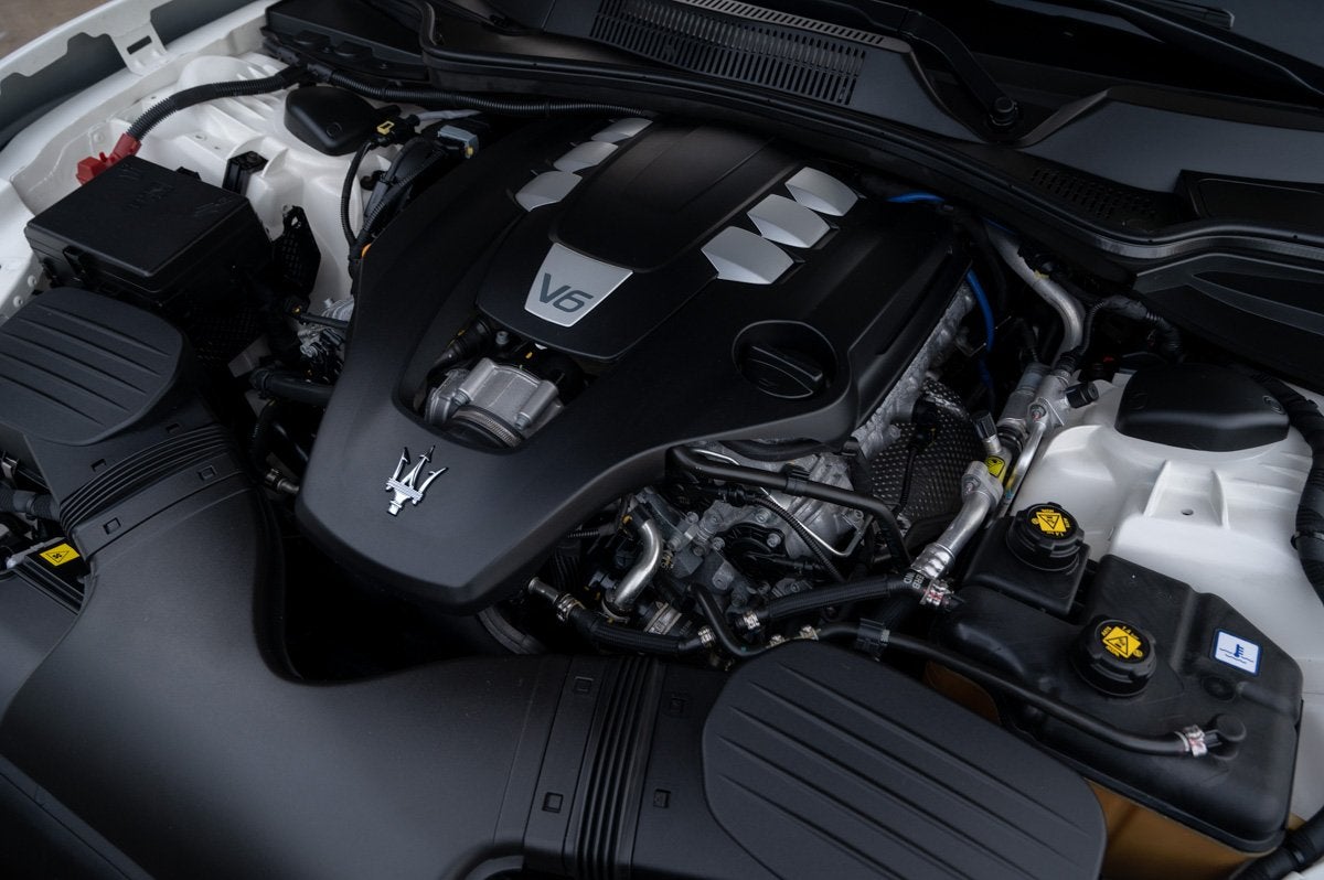 Maserati Ghibli GranLusso - Ermenegildo Zegna (bj 2019), Auto's, Maserati, Automaat, Gebruikt, Euro 6, Overige kleuren