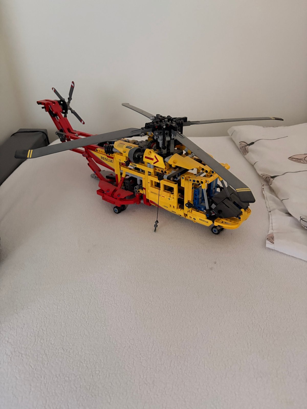 LEGO Technic Reddingshelikopter (9396), Overige merken, 1:72 tot 1:144, Helikopter, Ophalen of Verzenden