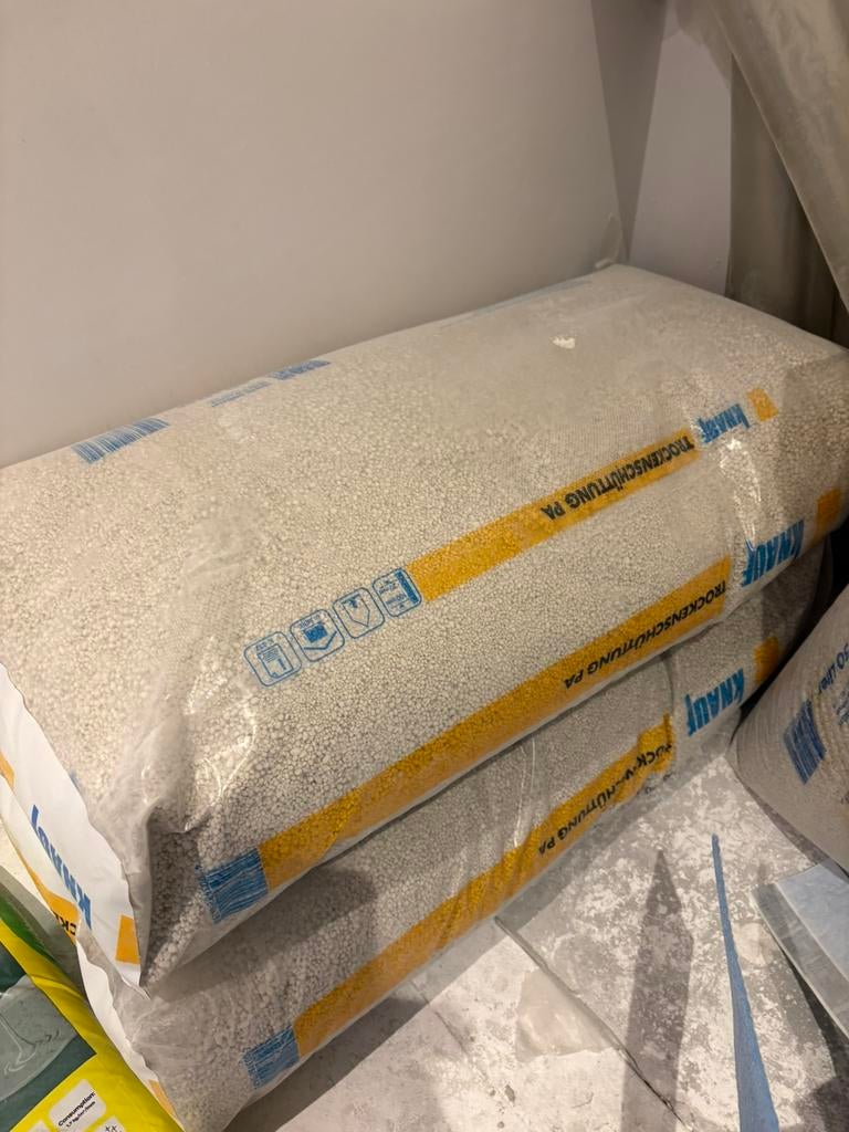 Egalisatie korrels, Doe-het-zelf en Verbouw, Ophalen, Overige materialen, 4 tot 8 cm, Zo goed als nieuw