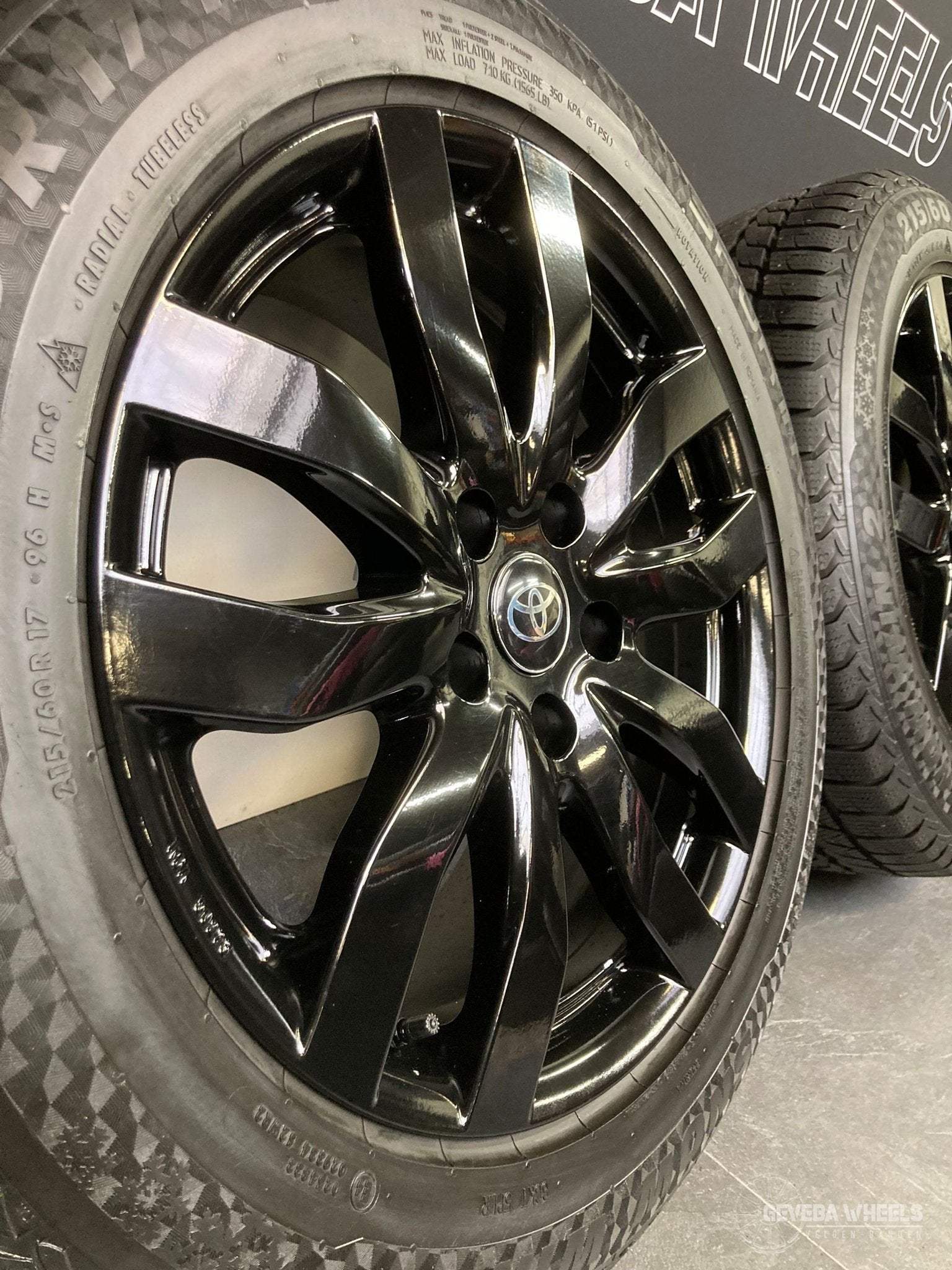 17” Toyota C-hr velgen + winterbanden 5x114.3 TPMS 215/60/17, Auto-onderdelen, Banden en Velgen, -, -, Banden en Velgen, 17 inch
