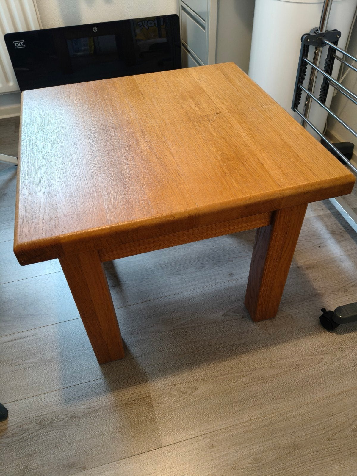 Eiken bijzet tafel, Ophalen, 50 tot 100 cm, Vierkant, Tot twee personen