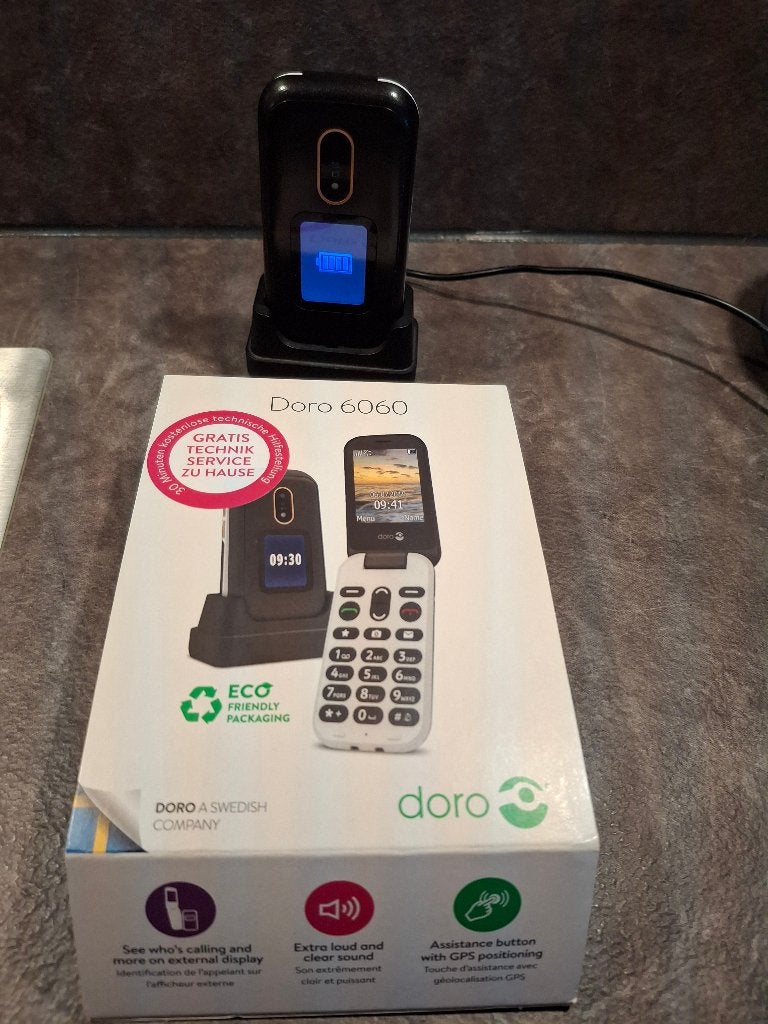 senioren gsm, Ophalen, Gebruikt, Inklapmodel, Minder dan 3 megapixel