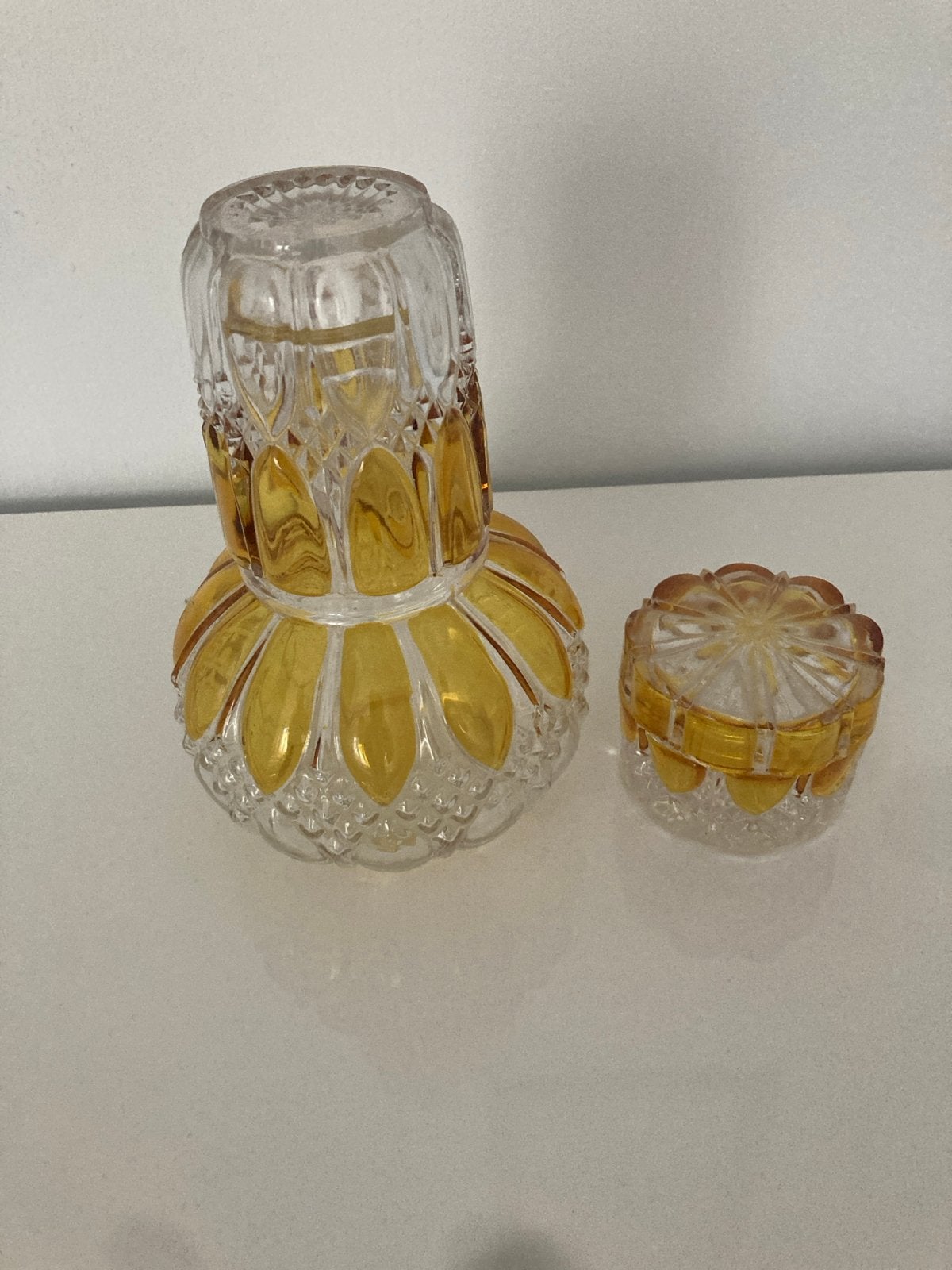Val St Lambert karaf met doosje, geel glas, Ophalen of Verzenden