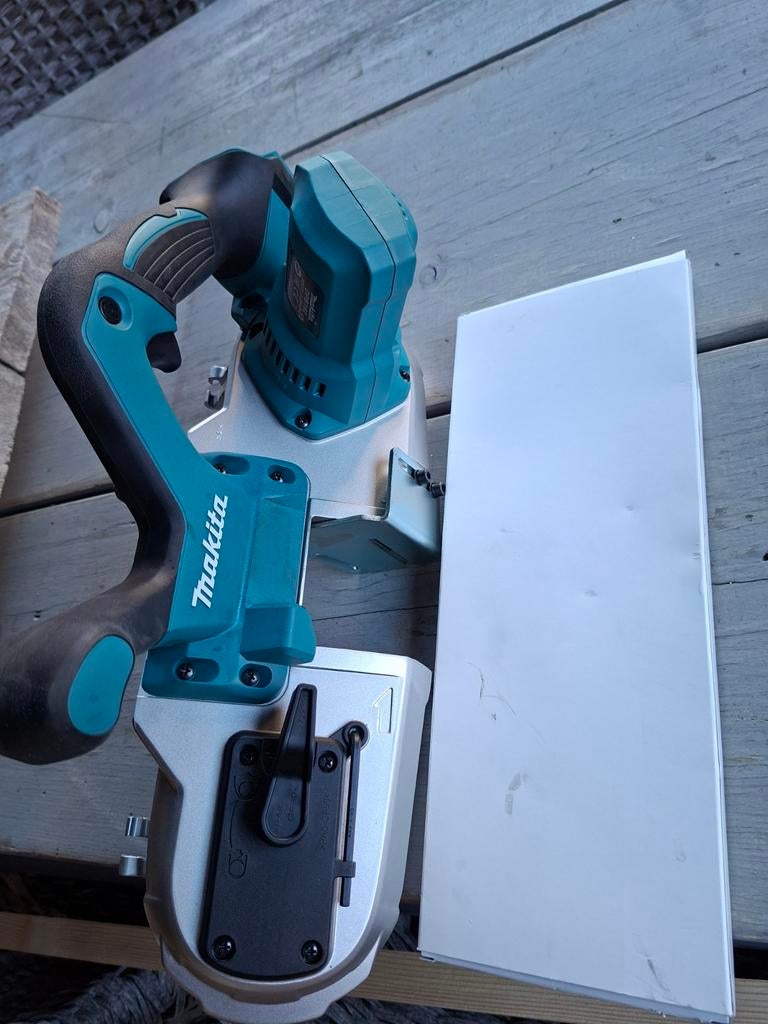 Makita bandzaagmachine op accu dpb182, Doe-het-zelf en Verbouw, Ophalen of Verzenden