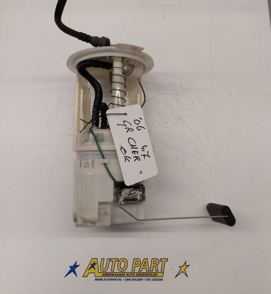 Jeep Grand Cherokee benzinestofpomp 2005-2010, Gebruikt, PO Box 21-8004 | Auburn Hills, MI 48321-8004, Ophalen of Verzenden, Jeep
