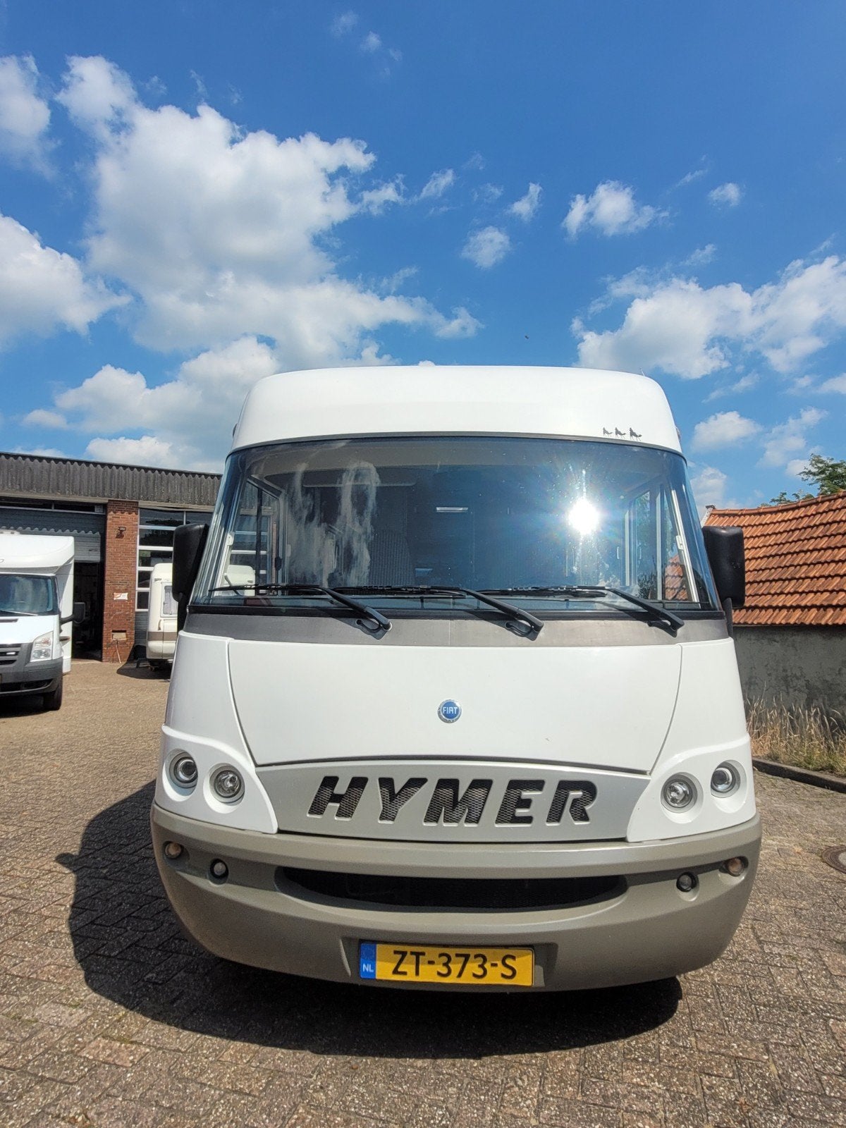 Hymer B 624 camper met 2.8 JTD motor en 4 slaapplaa, Integraal, Airbags, Ringverwarming, Fiat