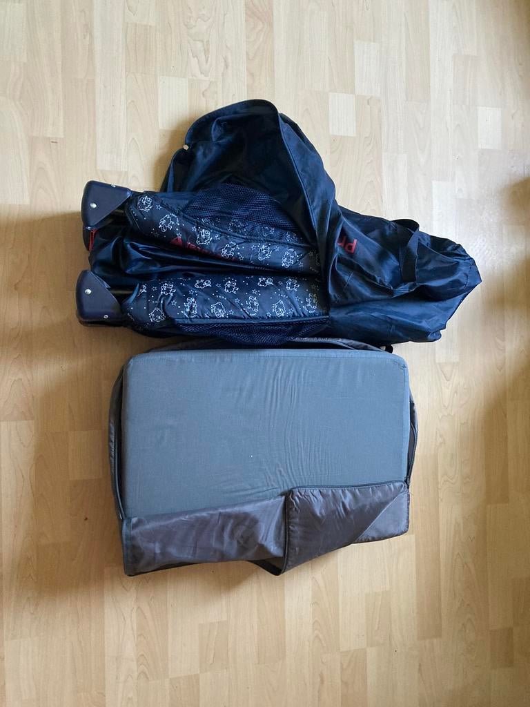 Baby campingbed meeneembed, Kinderen en Baby's, Babywiegjes en Ledikanten, Ophalen of Verzenden, Zo goed als nieuw, Reisbedje