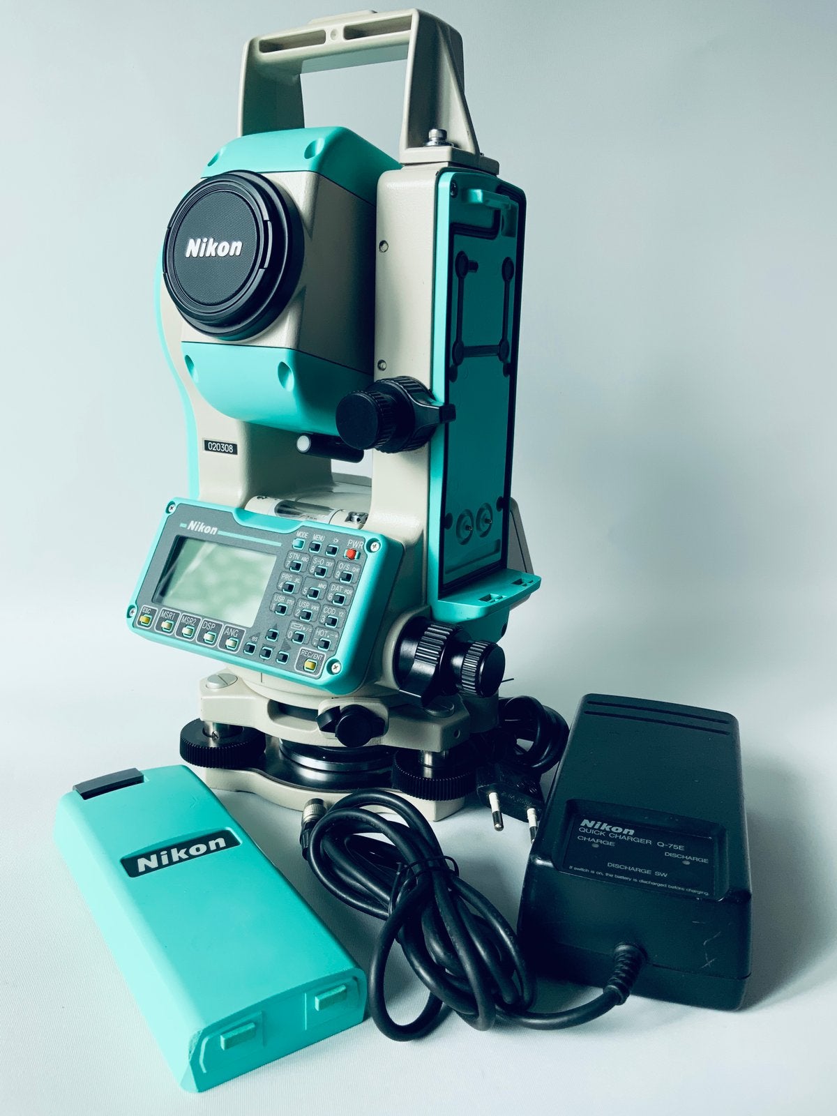 Nikon DTM-322 Total Station Nieuwstaat, Ophalen, Afstand