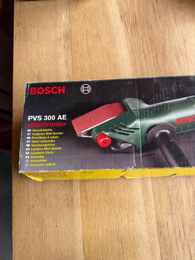 Bosch PVS 300 AE Compacte Bandschuurmachine, Ophalen of Verzenden, Zo goed als nieuw, Minder dan 700 watt