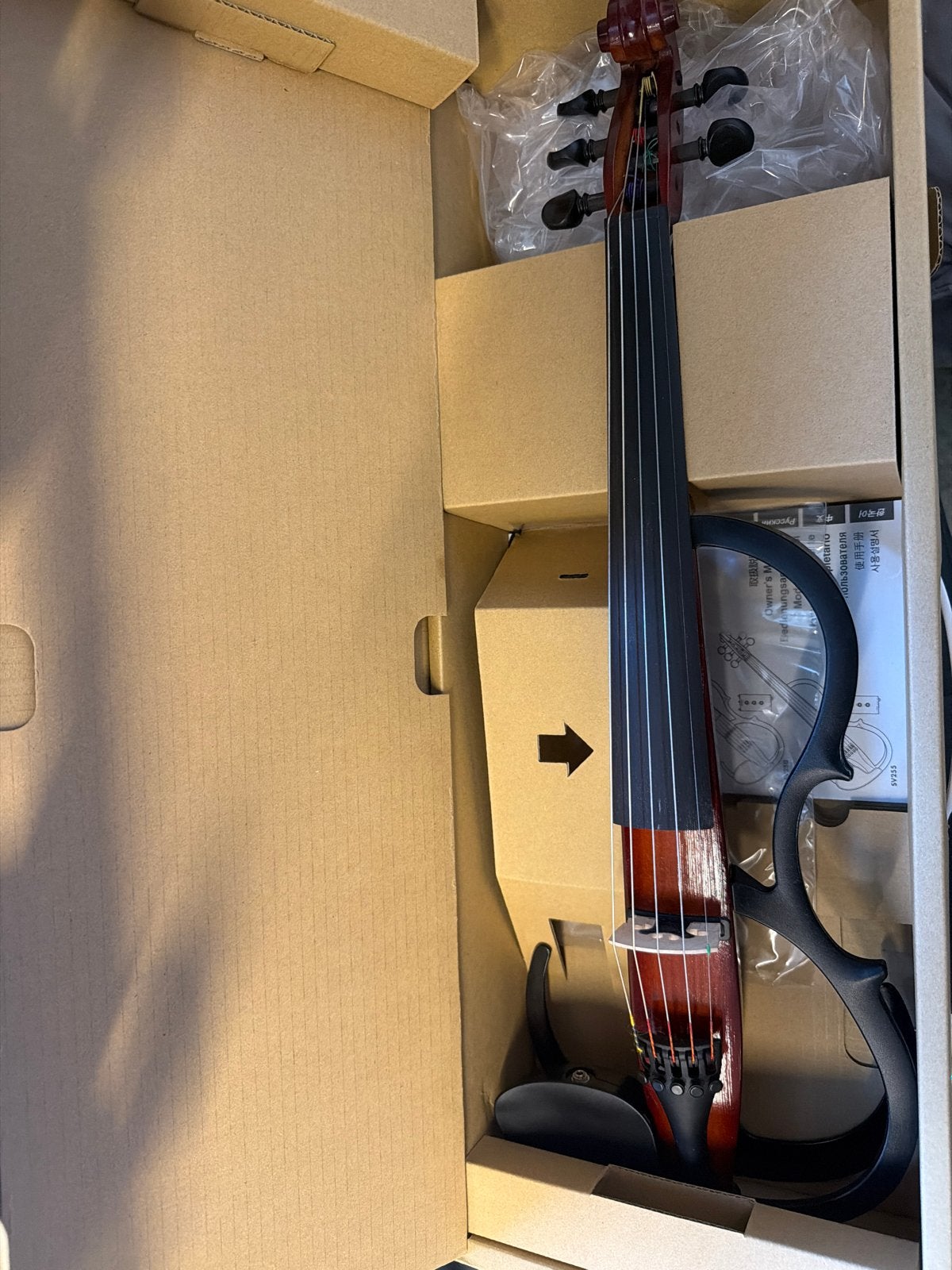 Yamaha SV-255 Professionele 5-snarige Silent Viool, Muziek en Instrumenten, Ophalen of Verzenden, Zo goed als nieuw, 4/4-viool