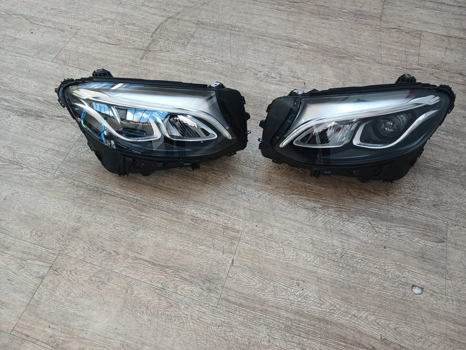 Mercedes GLC 2019 Koplamp - Zo goed als nieuw, Ophalen, Gebruikt, Mercedes-Benz
