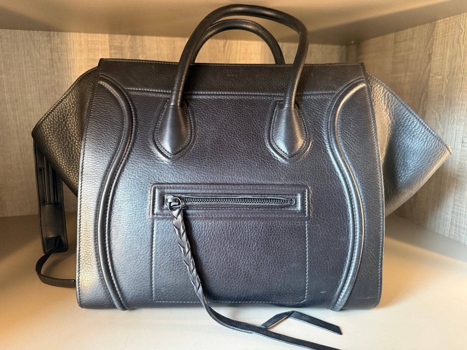 Celine Luggage Tote in zwart leer, Sieraden, Tassen en Uiterlijk, Ophalen of Verzenden, Zo goed als nieuw, Zwart, Handtas