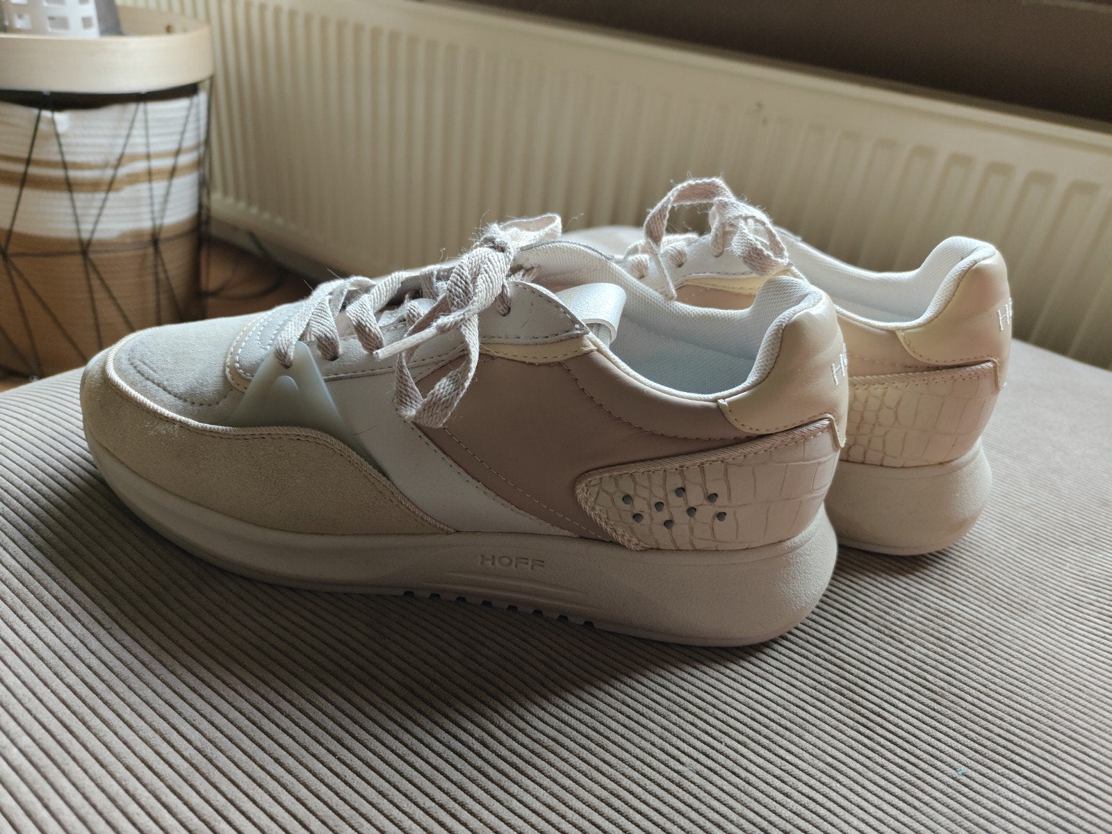 HOFF sneakers maat 41, zo goed als nieuw, Kleding | Dames, Beige, Ophalen of Verzenden, Sneakers of Gympen, HOFF