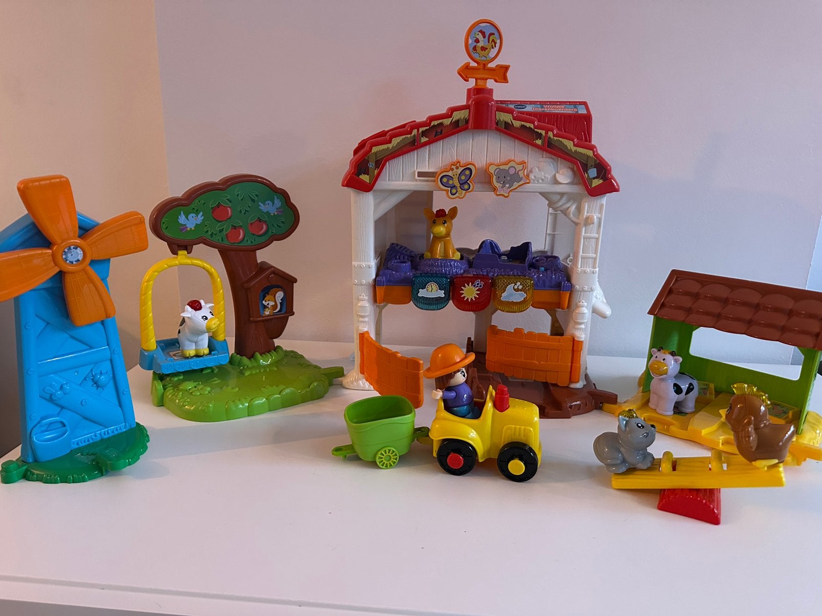 Vtech kinderboerderij speelgoed, Ophalen, Zo goed als nieuw, 6 maanden tot 2 jaar