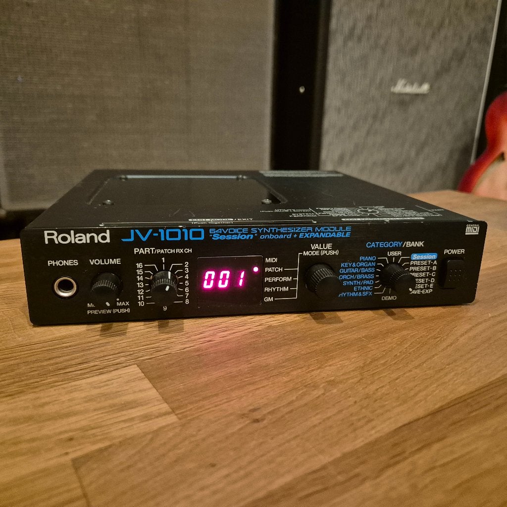 Roland JV-1010 - 64-Voice Synthesizer Module (1999), Muziek en Instrumenten, Soundmodules, Ophalen of Verzenden, Gebruikt, Roland