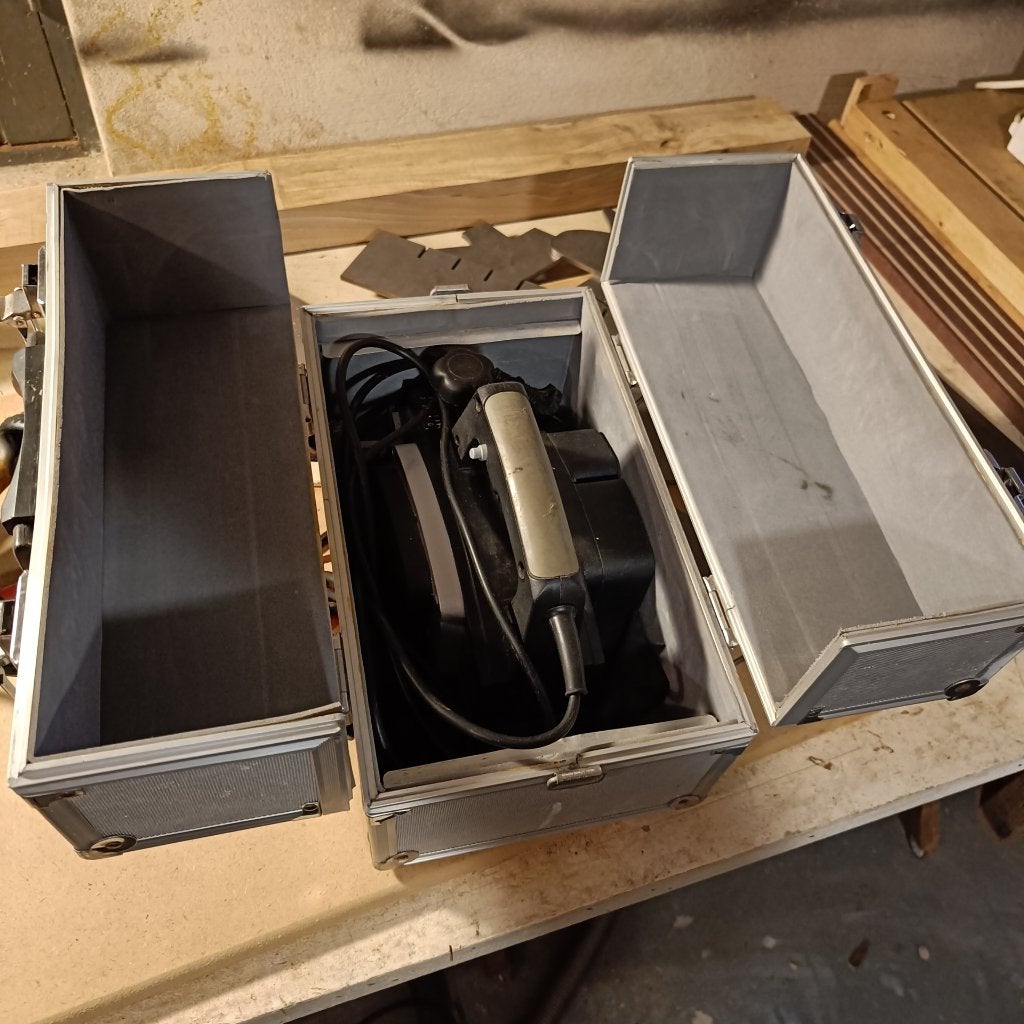 Schaafmachine met kist, Ophalen, Gebruikt, Elektrisch